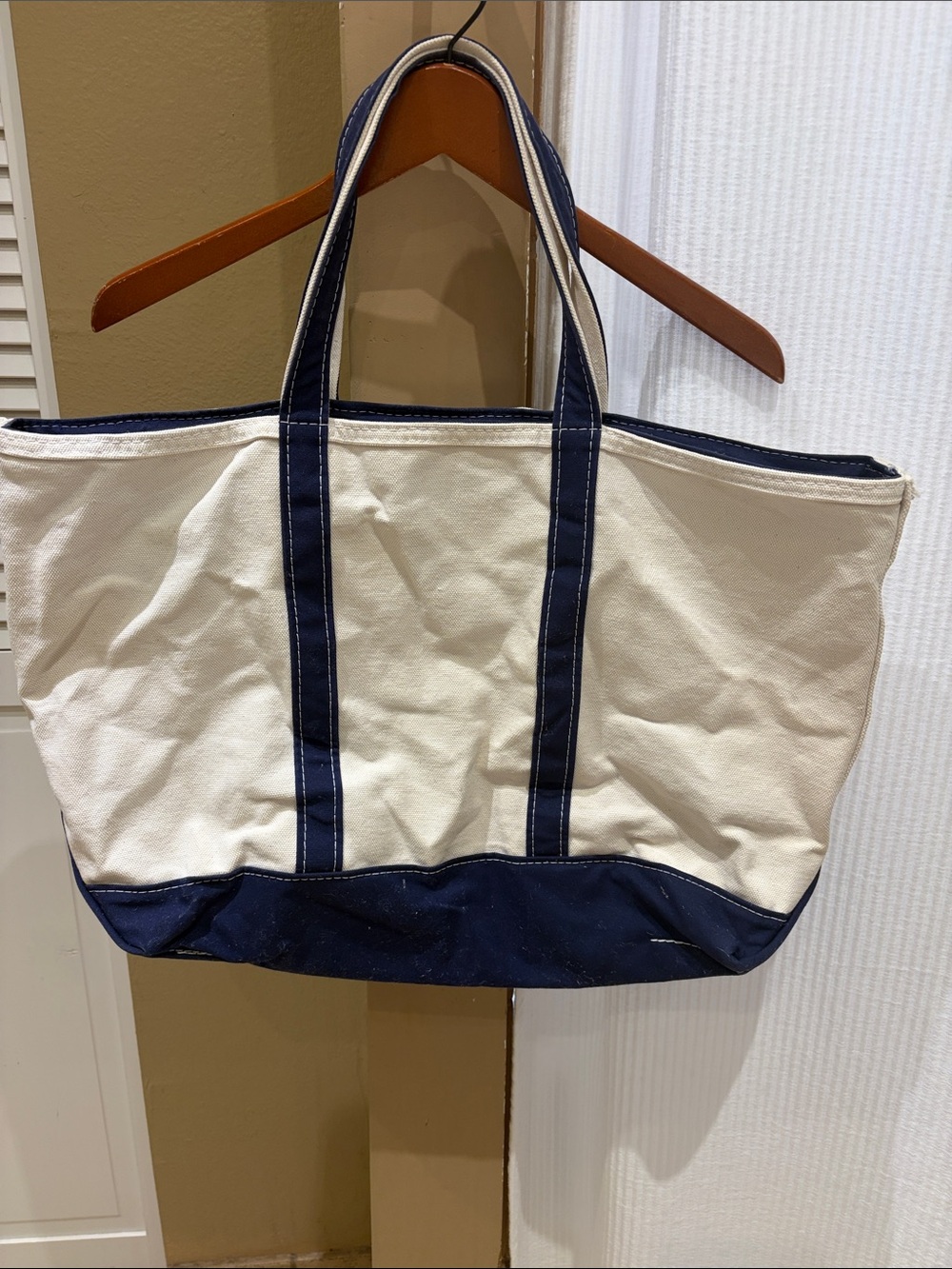 Large LL Bean Zipper top Boat and Tote